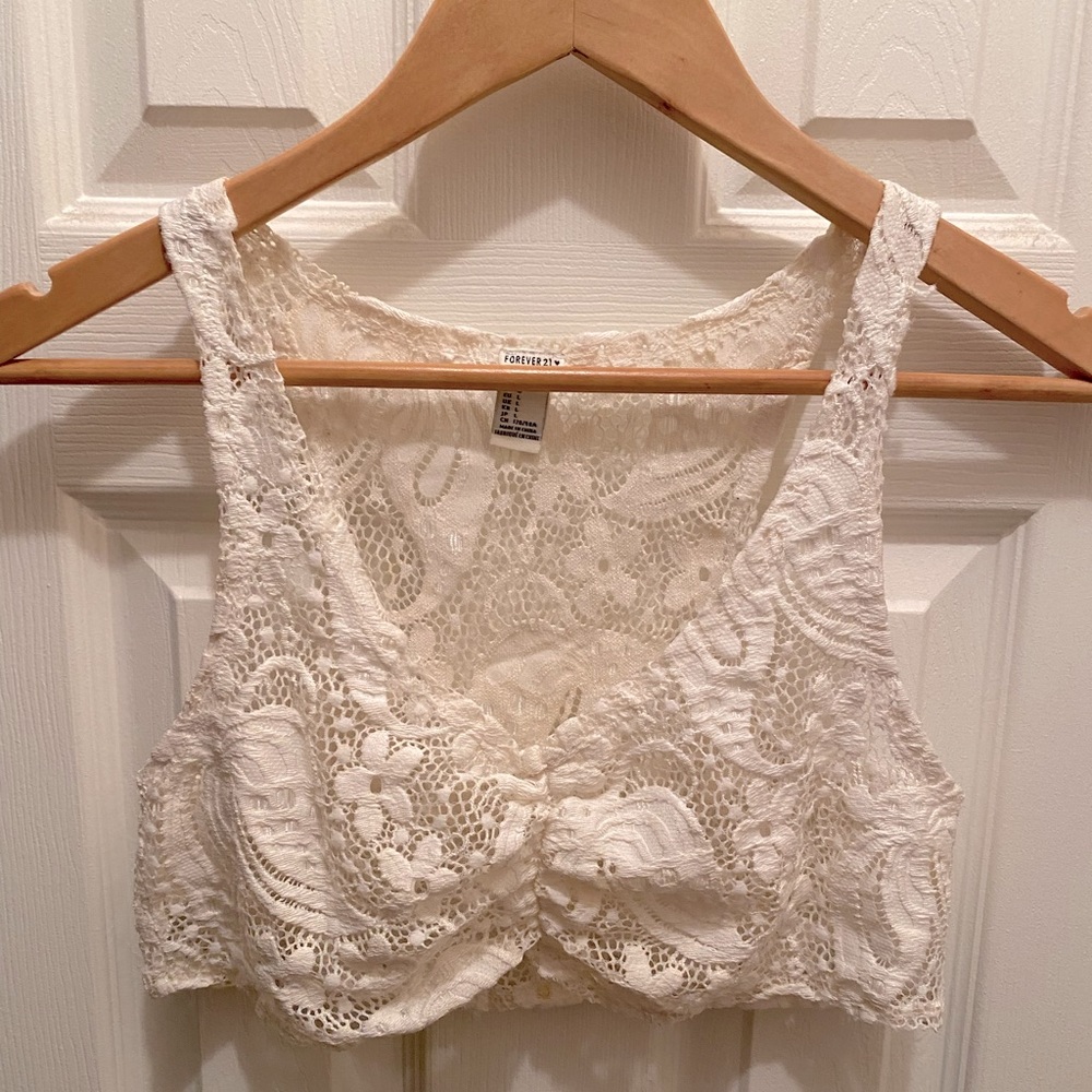 Forever 21 - Women’s Racerback Cream Lace Bralette - Size Large